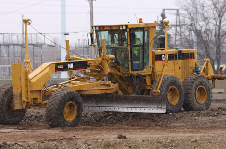 Major Features, Utility and User-Friendly Functions of the Cat 14H Motor Grader
