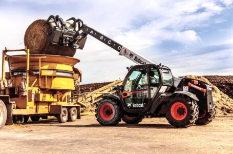 What to Look for When Buying a Used Telehandler for Sale